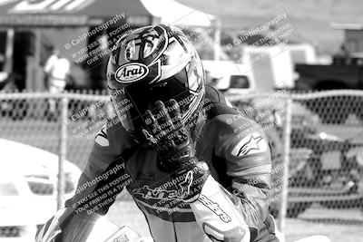 media/Mar-20-2023-Moto Forza (Mon) [[d0bbc59e78]]/Around the Pits/